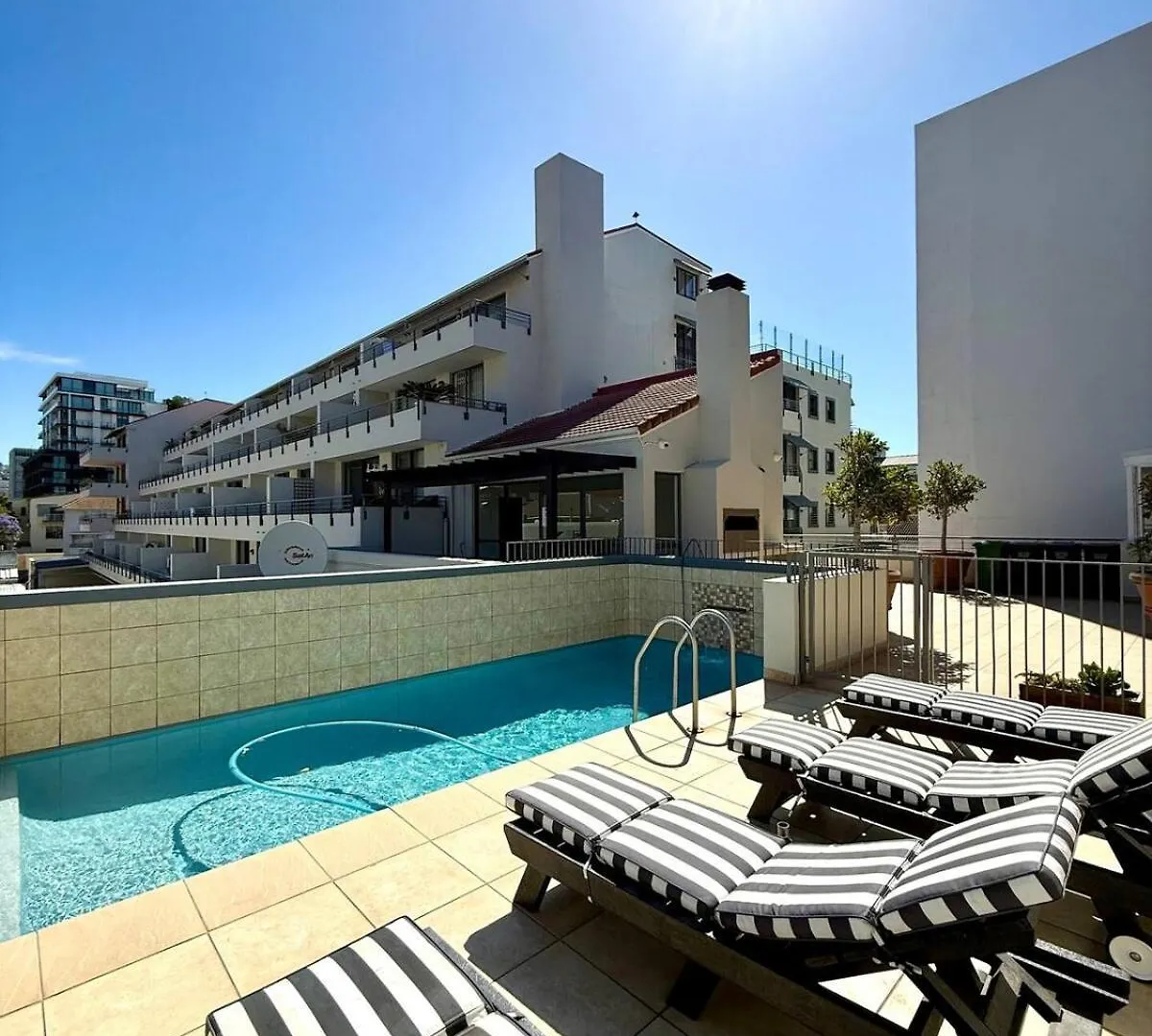 Apartment Trendy Sea Point Studio Cape Town South Africa